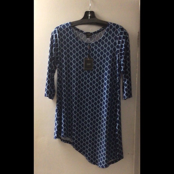 🌟3/4 Sleeve Asymmetric Tunic - Picture 1 of 5